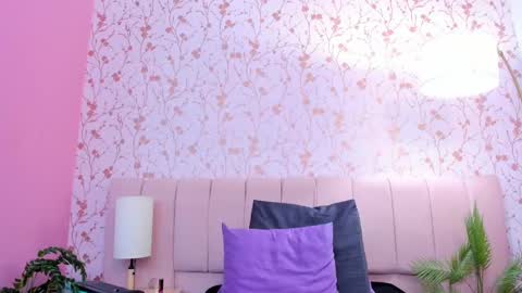 Amelia Adams online show from 8, 11, 2025