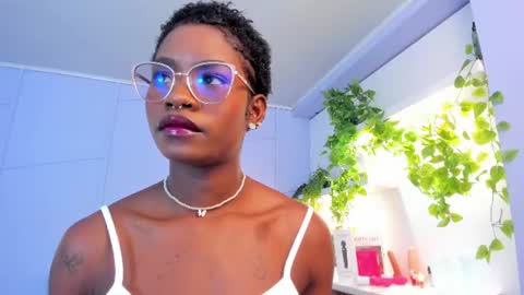 Snapshot of amelia_adms chatting on 27, 6, 2026 Amelia Adams online show from 27, 6, 2026