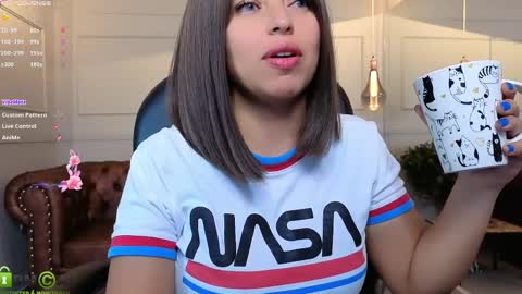 AMELIA online show from 6, 4, 2026