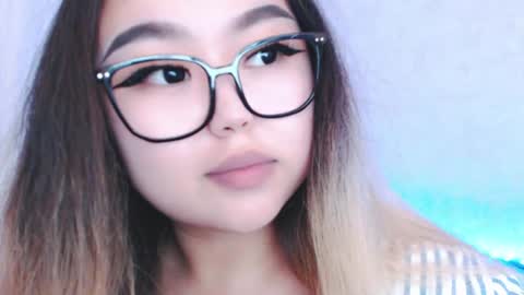 Snapshot of amelia_sunlight chatting on 9, 7, 2026 Amelia online show from 9, 7, 2026