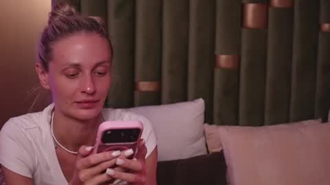 Snapshot of ameliaangell chatting on 14, 7, 2026 Amelia online show from 14, 7, 2026