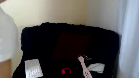 Amalia Castro online show from 15, 12, 2025