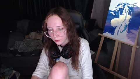 Snapshot of ameliakamishiro chatting on 5, 10, 2025 Amelia online show from 5, 10, 2025