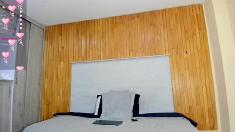 Snapshot of amelialeen7 chatting on 13, 11, 2025 Daniela online show from 13, 11, 2025