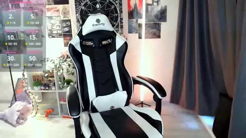 Amelia online show from 30, 11, 2025