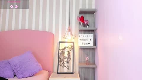 Snapshot of amelietarson chatting on 7, 3, 2025 Victoria online show from 7, 3, 2025