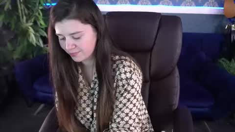 Snapshot of amellymillyy chatting on 28, 10, 2025 amellymillyy online show from 28, 10, 2025