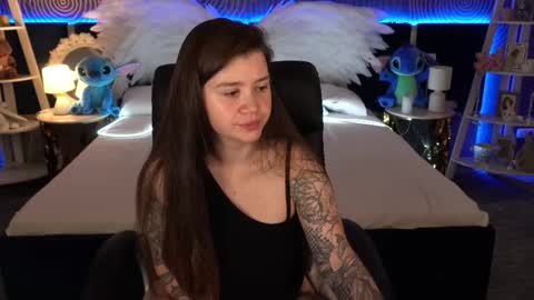 Snapshot of amellymillyy chatting on 12, 11, 2025 amellymillyy online show from 12, 11, 2025