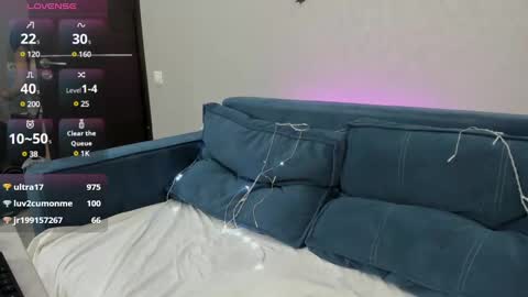 Snapshot of amely_lil chatting on 25, 12, 2024 Amely online show from 25, 12, 2024