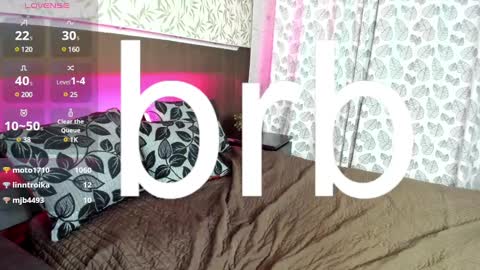 Snapshot of amely_lil chatting on 1, 2, 2025 Amely online show from 1, 2, 2025