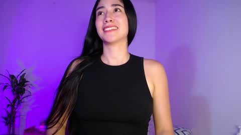 Snapshot of amelycaro chatting on 5, 2, 2025 Amely online show from 5, 2, 2025