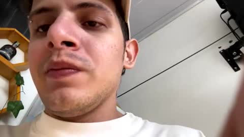 Lucian online show from 18, 3, 2026