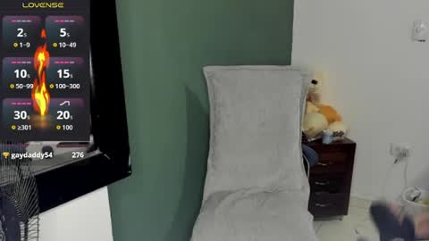 Lucian online show from 6, 4, 2026