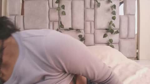 Snapshot of ametrix_ chatting on 4, 12, 2025 online show from 4, 12, 2025