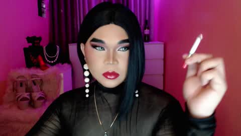 Queen Mireska online show from 5, 1, 2025