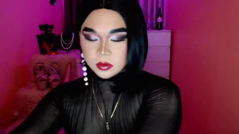 Queen Mireska online show from 26, 1, 2025