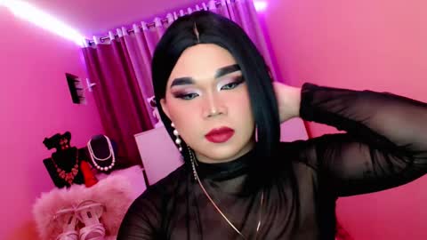 Queen Mireska online show from 13, 2, 2025