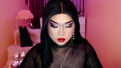 Queen Mireska online show from 22, 9, 2025