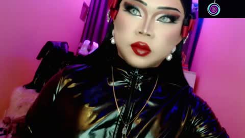 Snapshot of amiadoll chatting on 27, 6, 2026 Queen Mireska online show from 27, 6, 2026