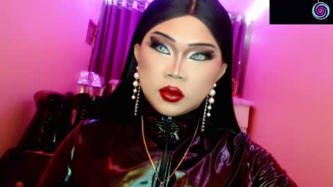 Snapshot of amiadoll chatting on 2, 7, 2026 Queen Mireska online show from 2, 7, 2026