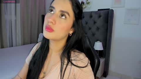 Amira sweet online show from 25, 4, 2026