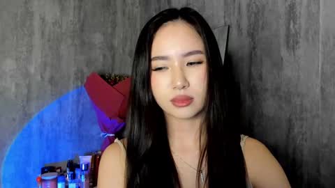 Amina online show from 2, 3, 2025