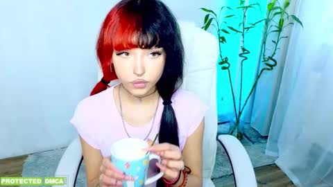 Snapshot of amiraaa__ chatting on 3, 3, 2026 online show from 3, 3, 2026