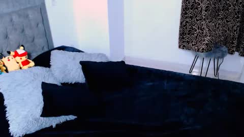 diana online show from 10, 4, 2026