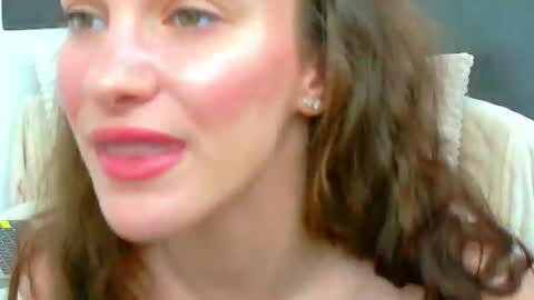 Amira online show from 9, 7, 2026
