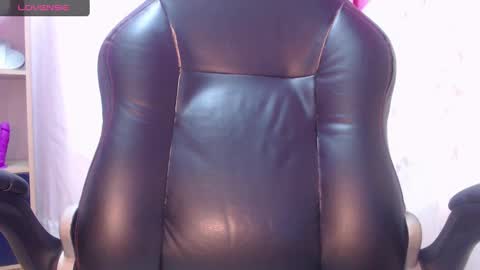 Snapshot of ammy_ronan chatting on 22, 1, 2025 IM AMMY online show from 22, 1, 2025