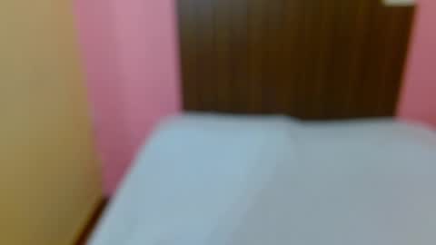 Snapshot of ammy_ronan chatting on 8, 11, 2025 IM AMMY online show from 8, 11, 2025