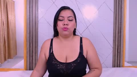 AmmyPike online show from 11, 2, 2025