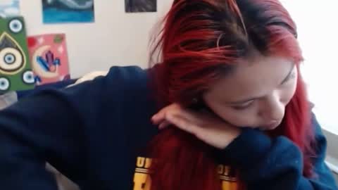 yisel online show from 5, 11, 2025