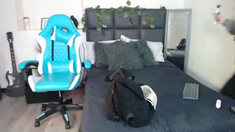 Amnesia online show from 26, 9, 2025