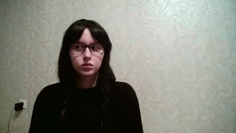 Amomira online show from 5, 4, 2026