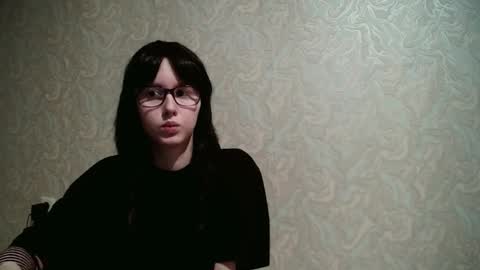 Amomira honeyx online show from 9, 11, 2025