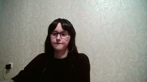 Amomira honeyx online show from 19, 6, 2026