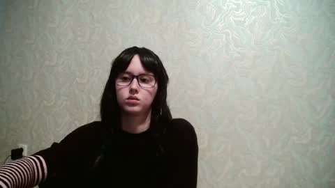 Amomira honeyx online show from 23, 6, 2026