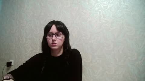 Amomira honeyx online show from 29, 7, 2026
