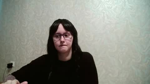 Amomira honeyx online show from 2, 8, 2026