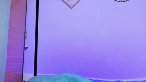 Snapshot of amon_kyle chatting on 16, 11, 2025 Amon online show from 16, 11, 2025