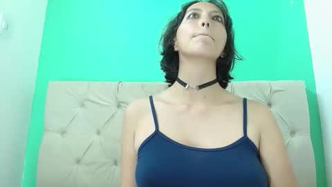 Snapshot of amoremerchmar chatting on 16, 5, 2026 amoremerchmar online show from 16, 5, 2026