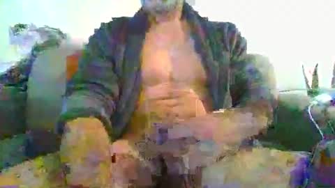 Snapshot of amram1985 chatting on 19, 12, 2025 amram1985 online show from 19, 12, 2025