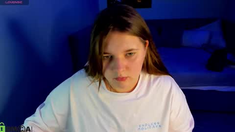 AmyGMT 2 Mon-Sun  0300am-0900am  online show from 29, 9, 2025