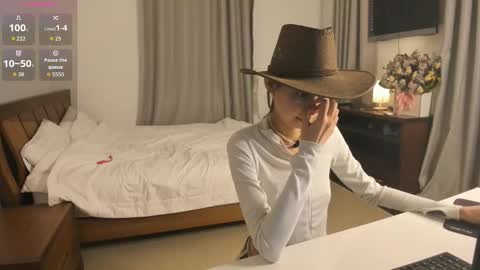 Amy online show from 3, 11, 2025