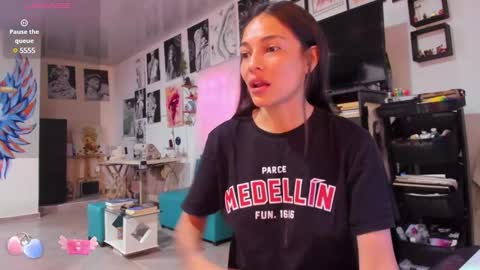 AmyEloise online show from 12, 3, 2025