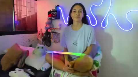 AmyEloise online show from 22, 10, 2025