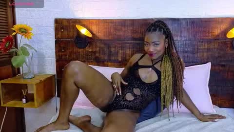  Amy online show from 25, 11, 2025