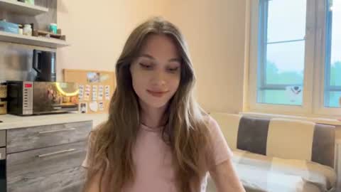 Snapshot of amy_chill chatting on 17, 6, 2026 Amy Chill online show from 17, 6, 2026