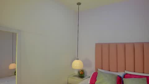 Snapshot of amy_ferreira chatting on 16, 11, 2025 Aleja online show from 16, 11, 2025